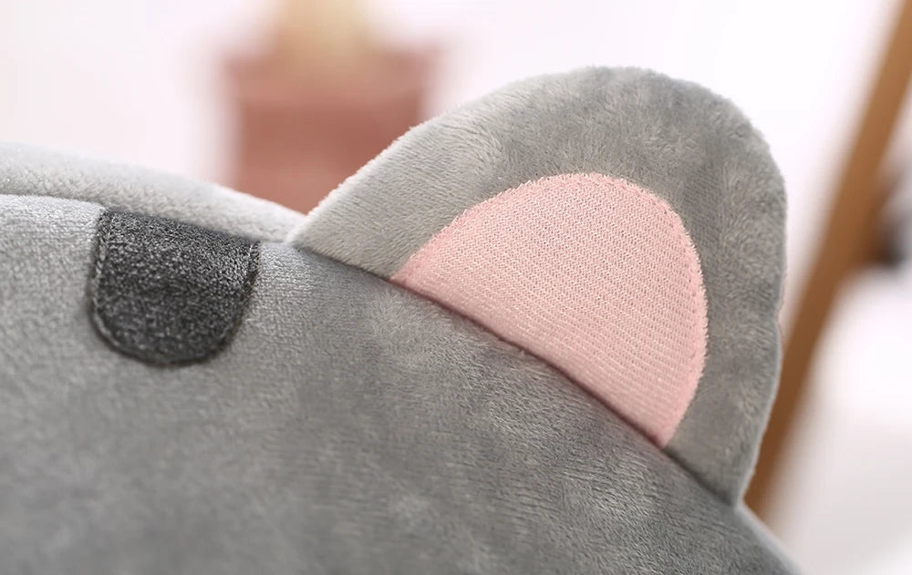 Cama Cálida y Acolchada para Gatos - Diseño Orejitas Divertidas 🐾